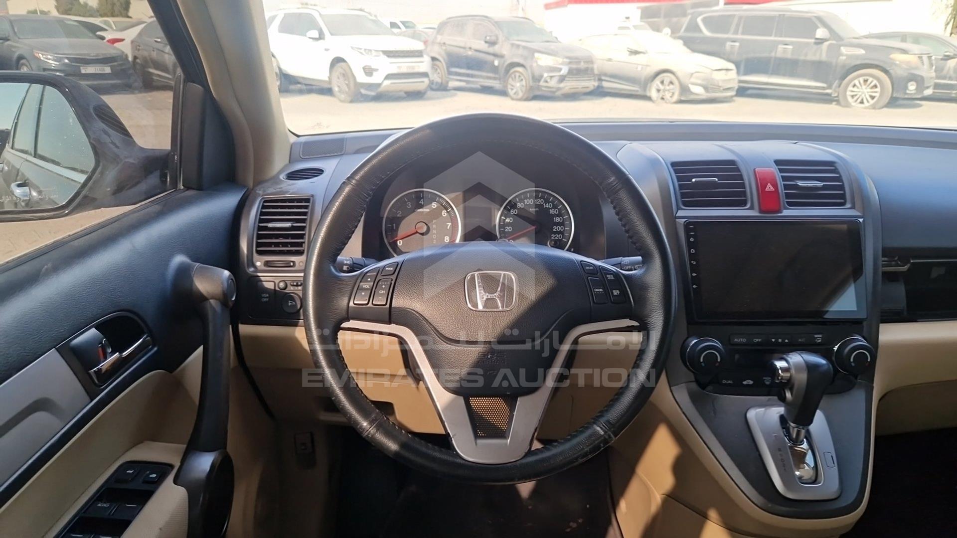 2011 HONDA CRV VIN: JHLRE4854BC400793