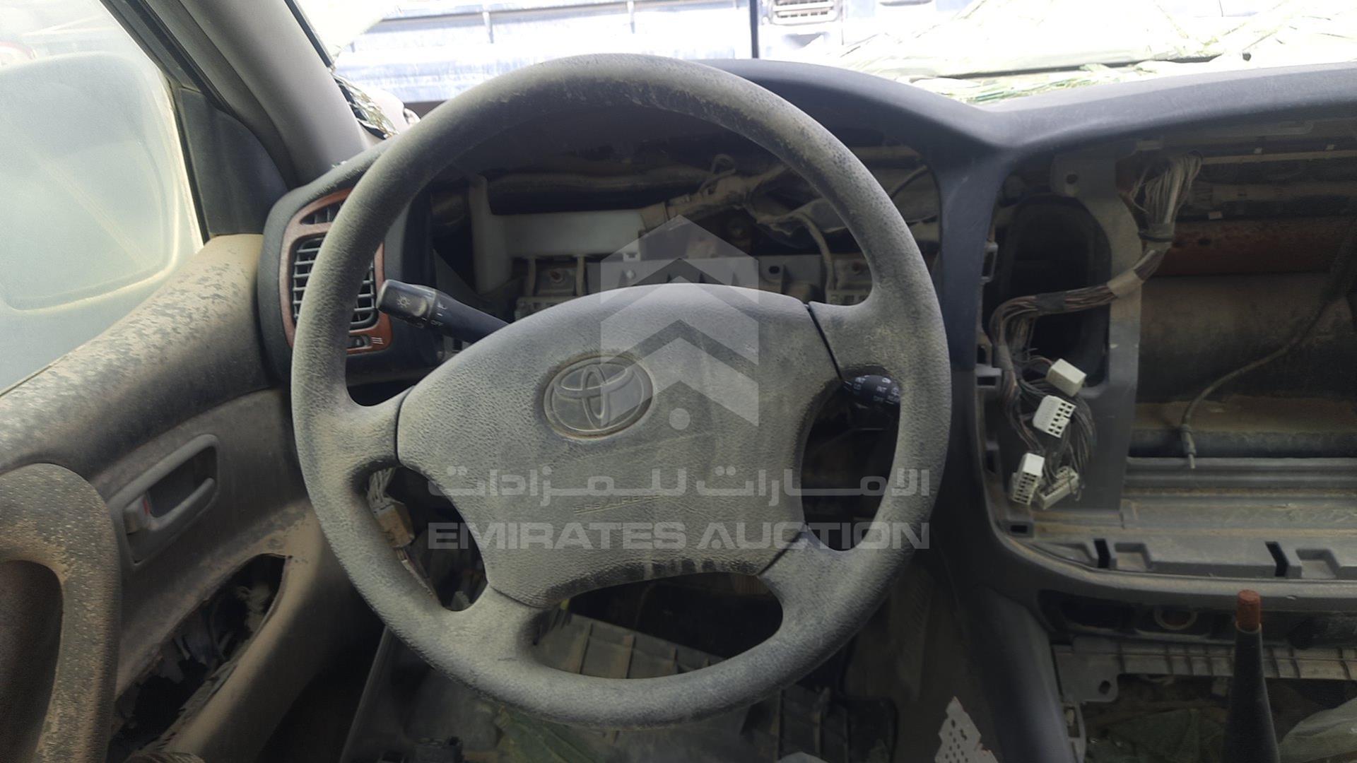 2004 TOYOTA LAND CRUISER VIN: JTECB09J543013541