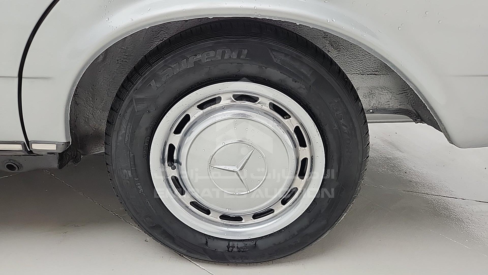 1979 MERCEDES 240D VIN: 12312310099116