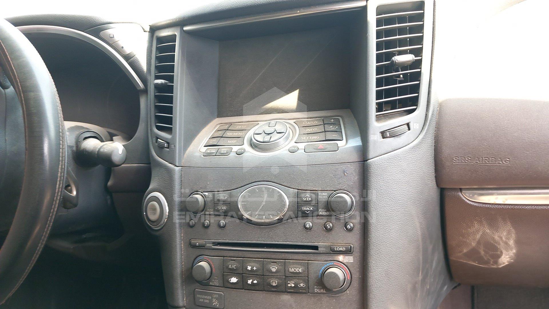 2009 INFINITI FX 35 VIN: JNRAS15Y69M500348