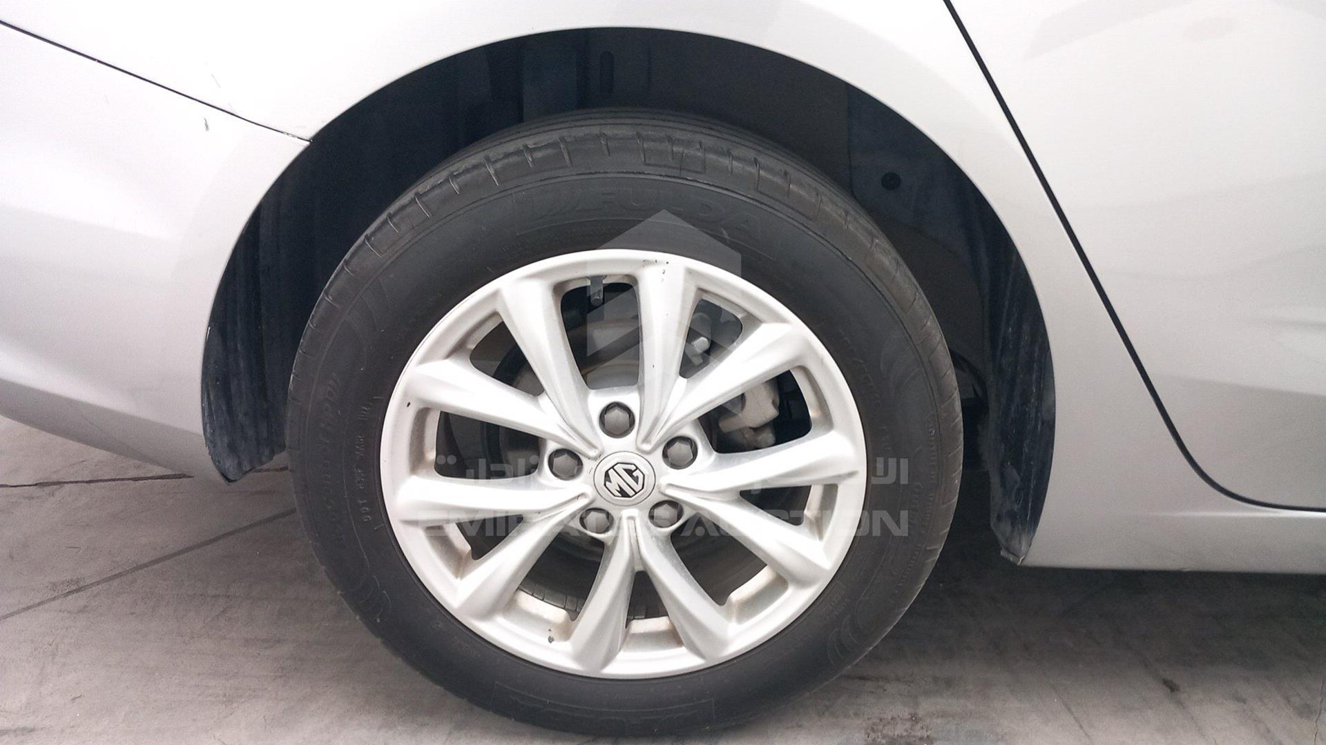 2022 MG MG 5 VIN: LSJA36E31NZ042454