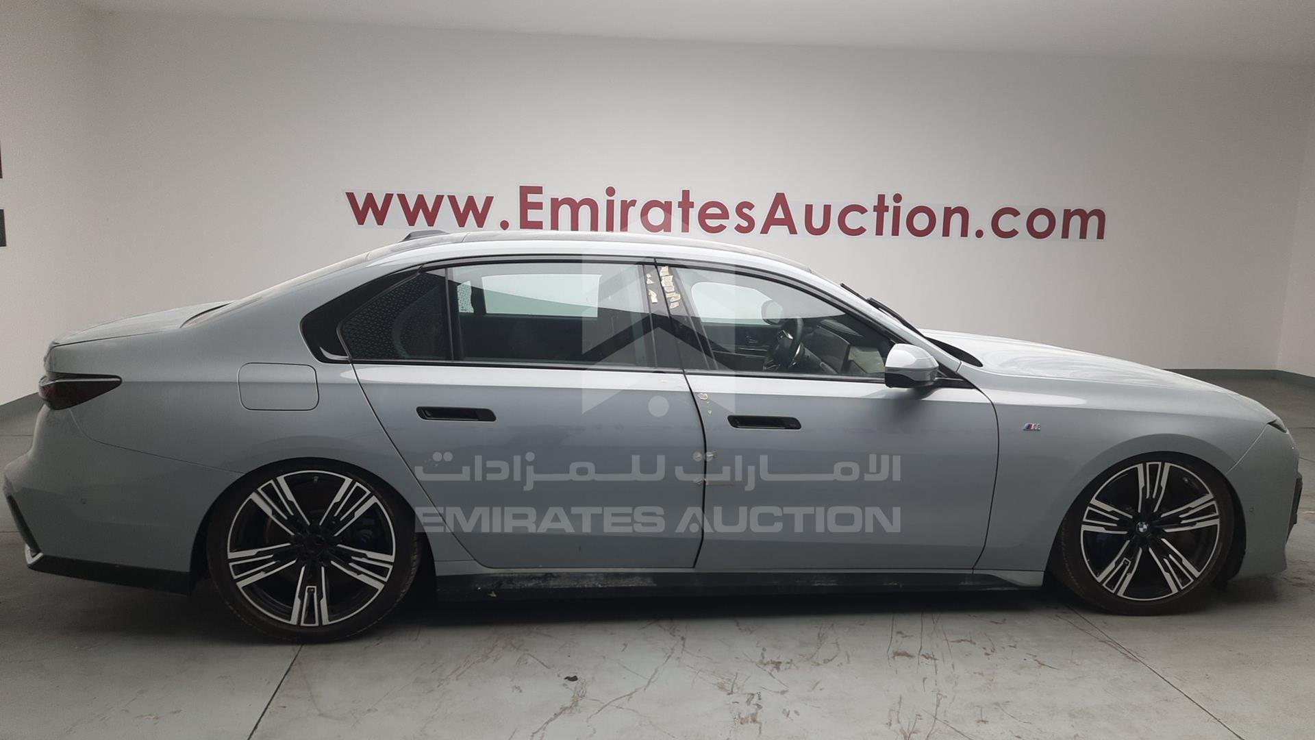 2023 BMW 740 VIN: WBA21EH06PCM54363