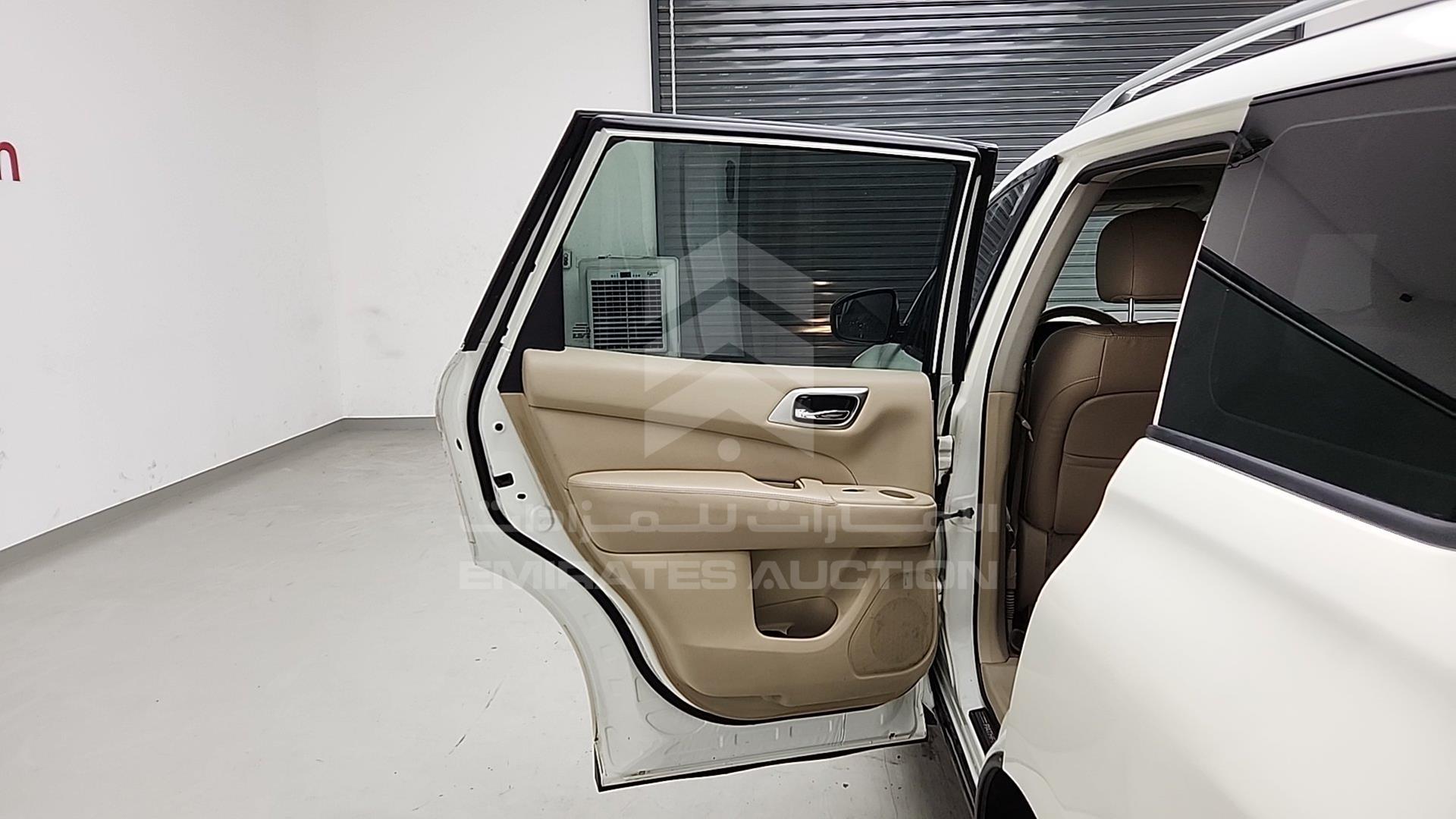 2014 NISSAN PATHFINDER VIN: 5N1AR2M78EC721584