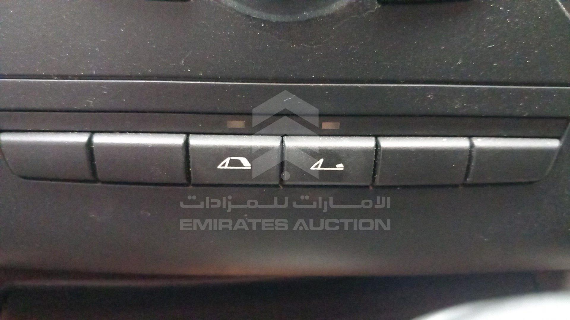 2009 BMW 125 I VIN: WBAUL910X9VF72611