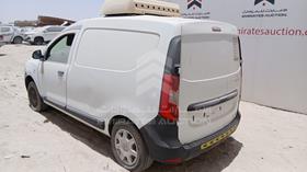 2020 Renault Dokker — Rear Left Angle — Photo 5 — Thumbnail
