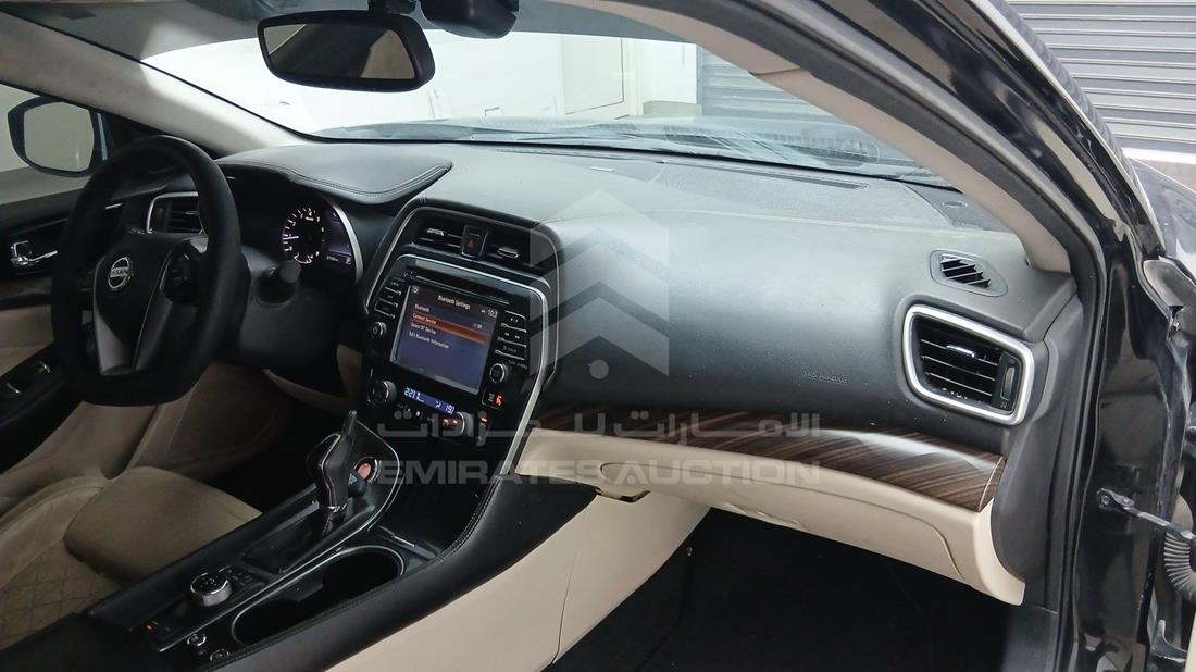 2016 Nissan Maxima — Front Right Passenger Dashboard View — Photo 29