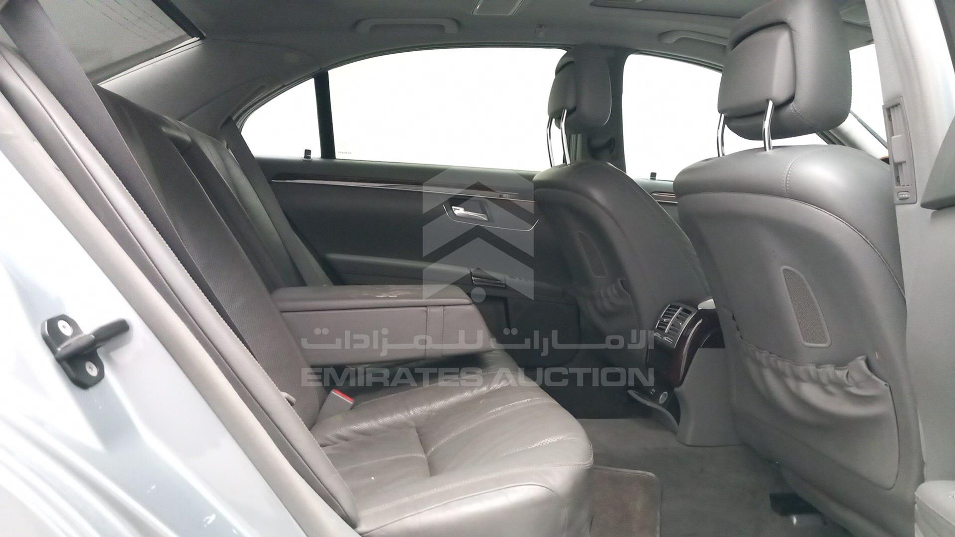 2008 MERCEDES S 550 VIN: WDDNG71X38A189891