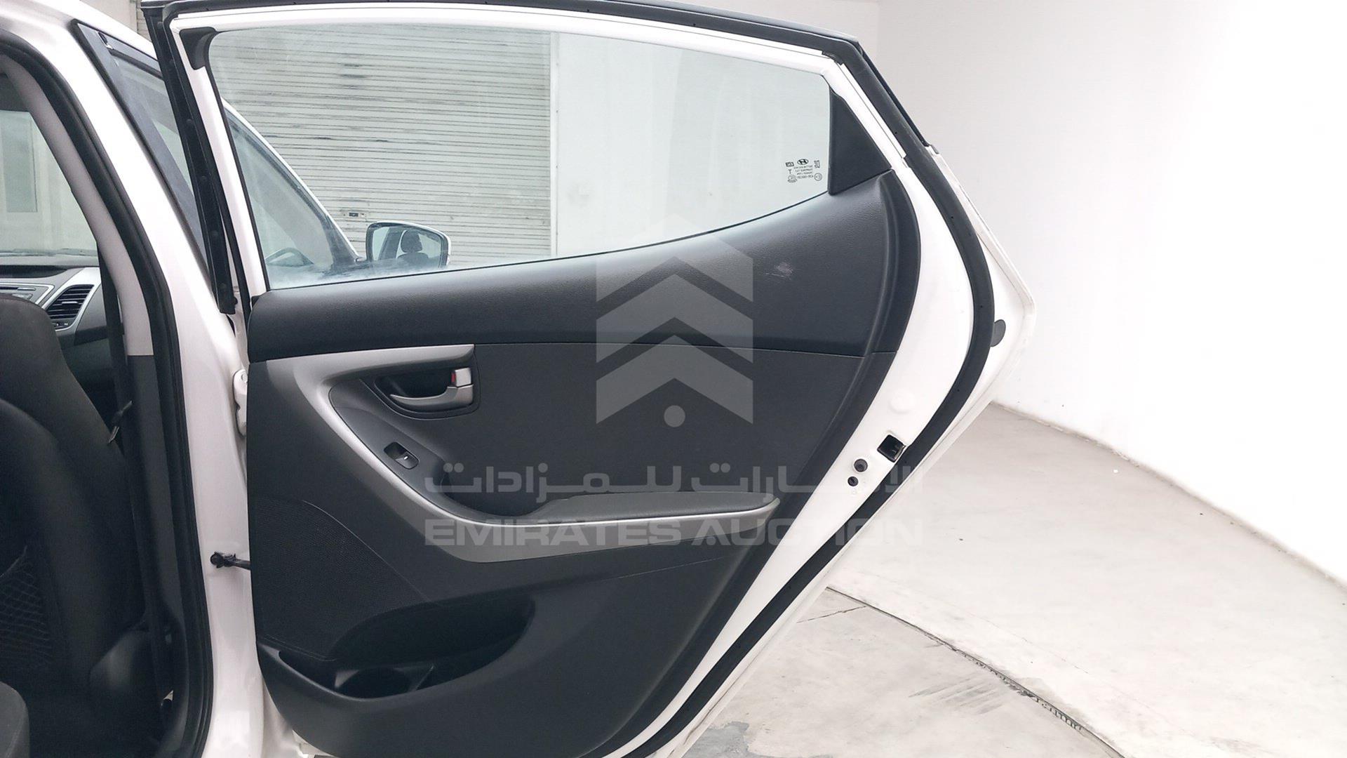 2015 HYUNDAI ELANTRA VIN: KMHDG41C9FU275960