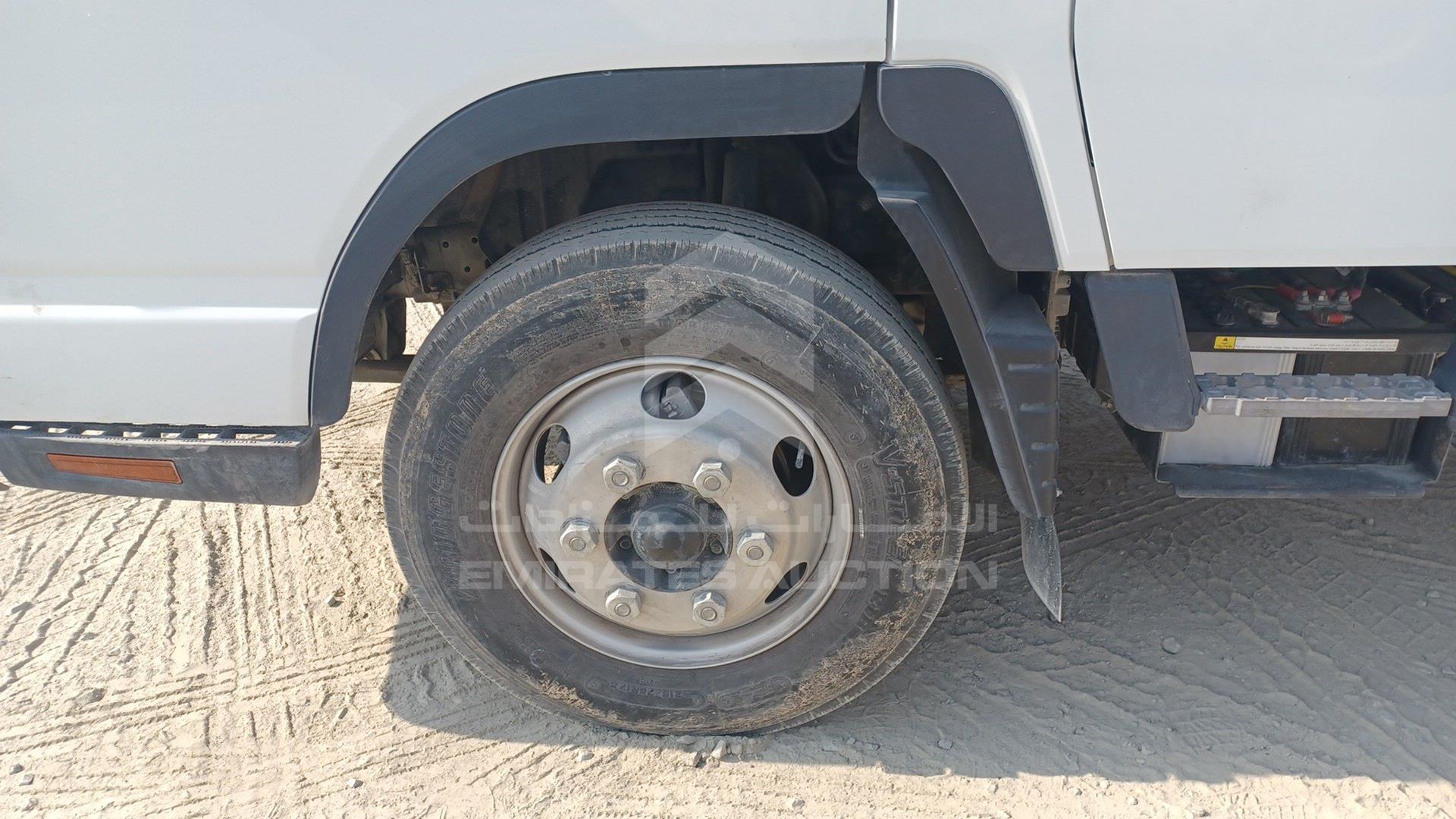 2022 MITSUBISHI CANTER VIN: JL6BDG6A2NK010070