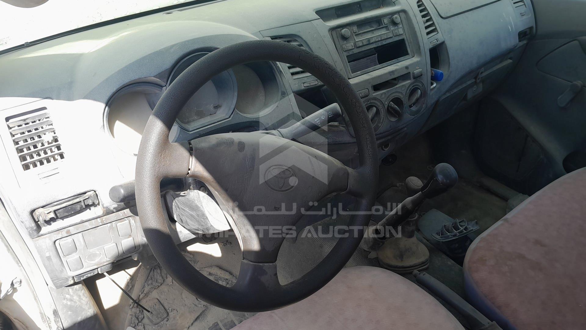 2008 TOYOTA HILUX VIN: MR0FX22G681309765