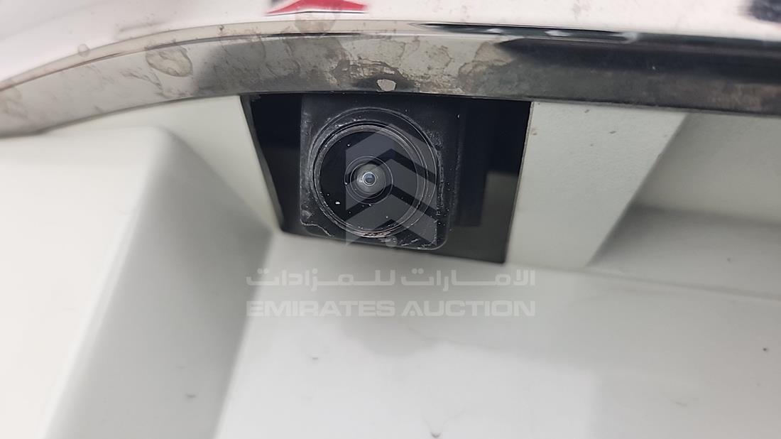 2019 Nissan Patrol — Rear Camera & 360 View — Photo 25