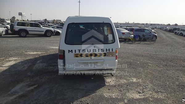 JMYHNP13W2A000352 Mitsubishi L 300