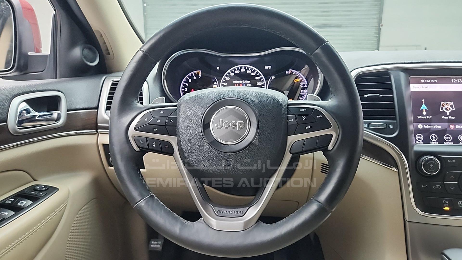 2018 JEEP GRAND CHEROKEE VIN: 1C4RJFBG3JC238071