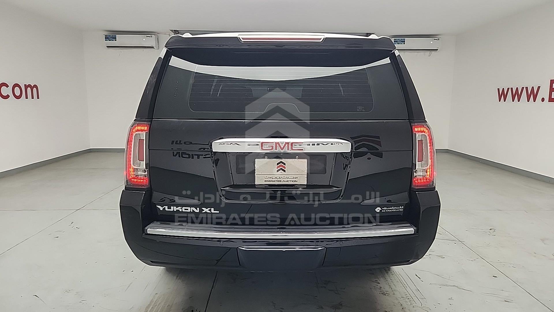 2017 GMC YUKON DENALI VIN: 1GKS28KJ9HR509684