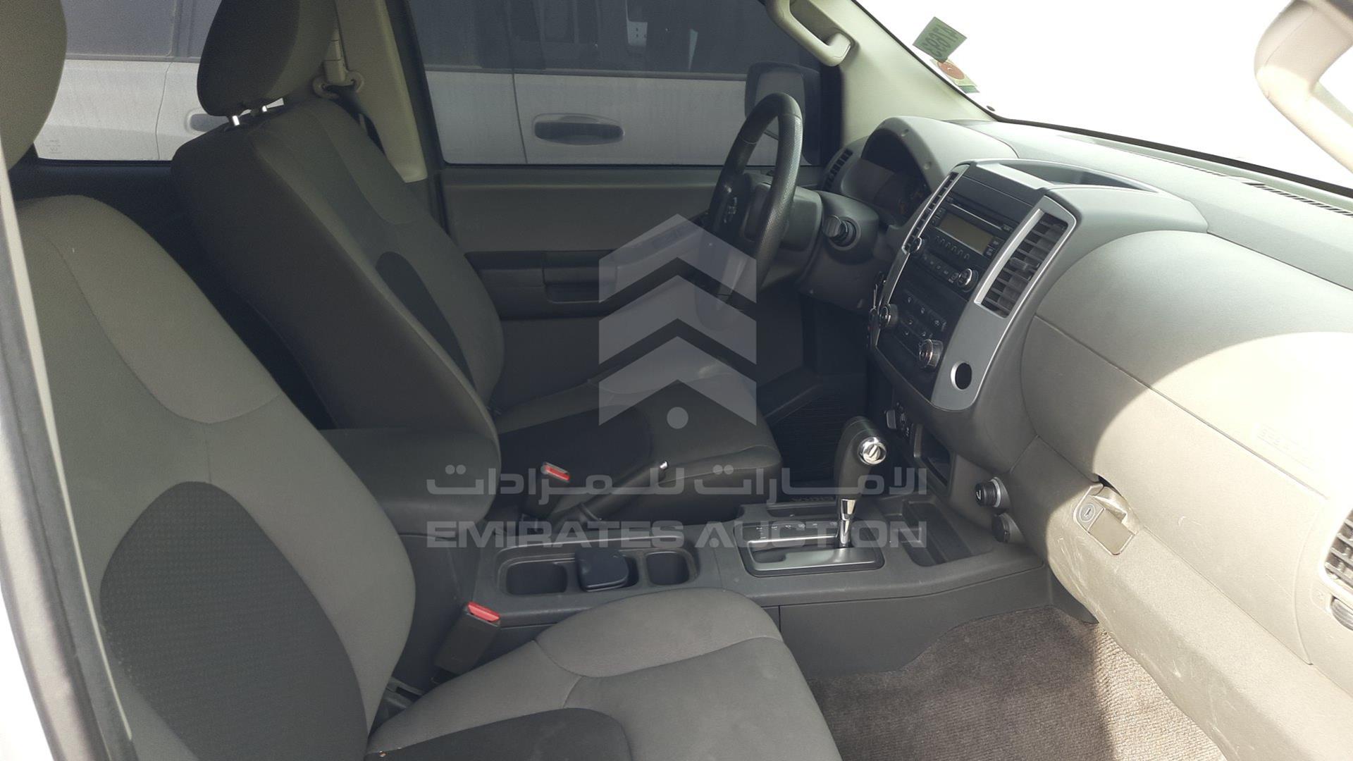2014 NISSAN XTERRA VIN: 5N1AN0N66EN801671