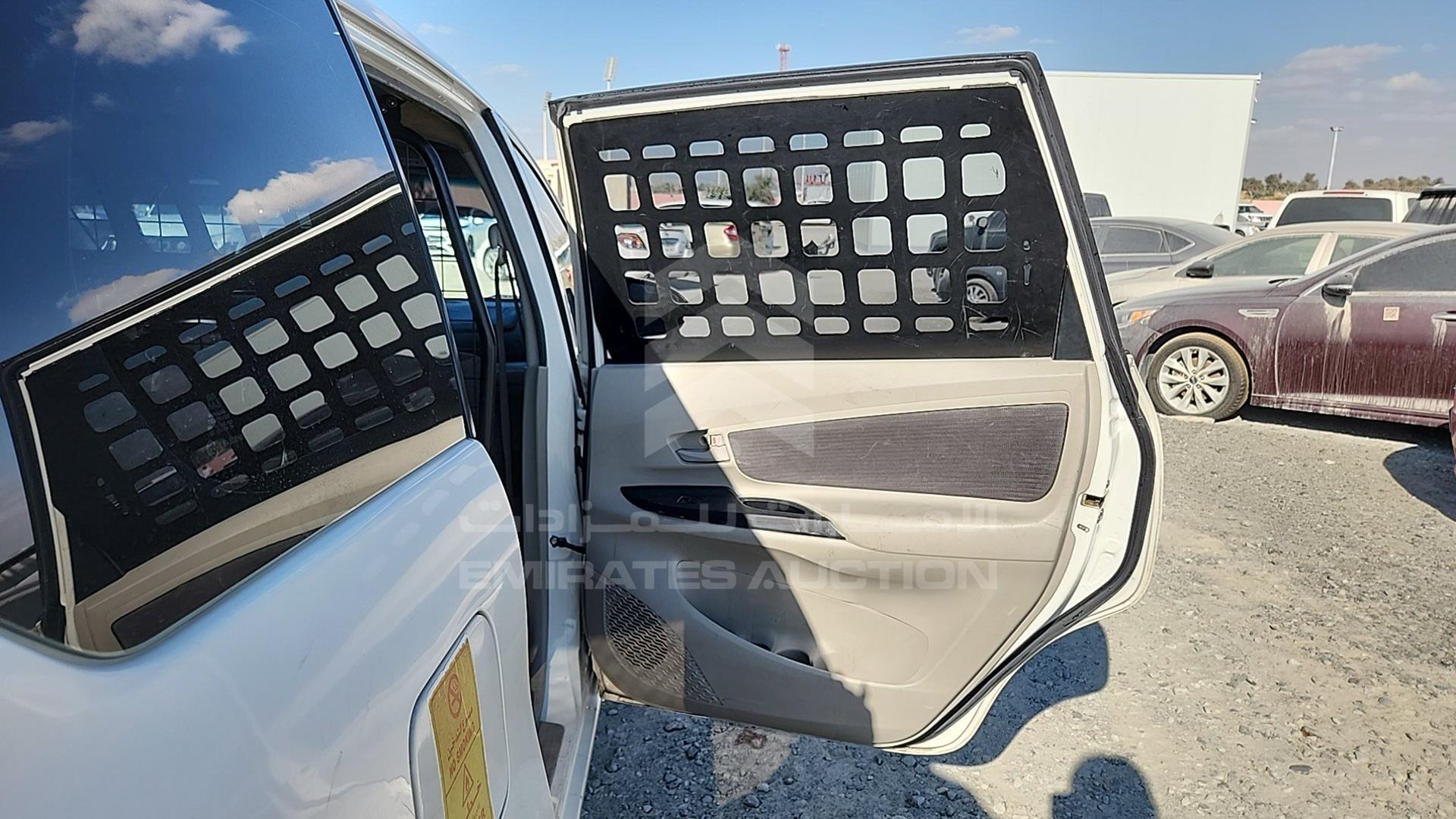 2020 TOYOTA AVANZA VIN: MHKMF5BF8LK001295