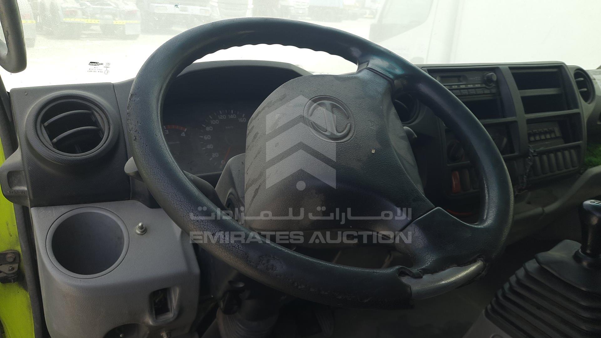 2014 HINO 300 VIN: JHHLCK1H9EK007302