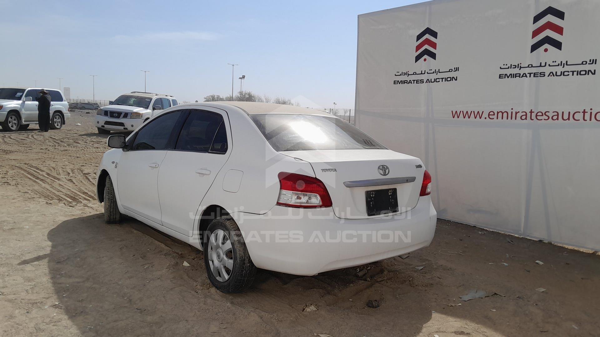 2009 TOYOTA YARIS VIN: JTDBW923394030750