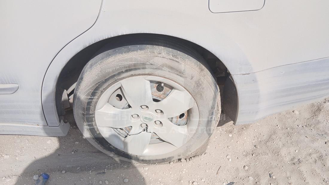نيسان التيما 2008 — الإطار الخلفي الأيسر — صورة 31