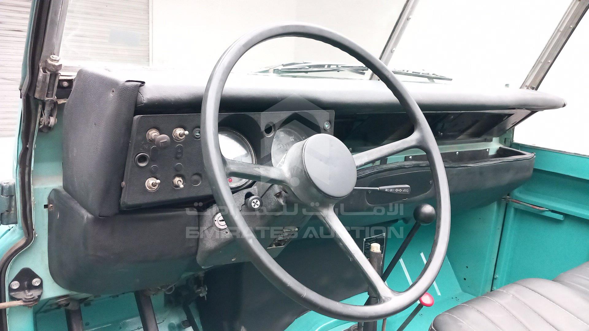 1980 LAND ROVER DEFENDER VIN: 547521