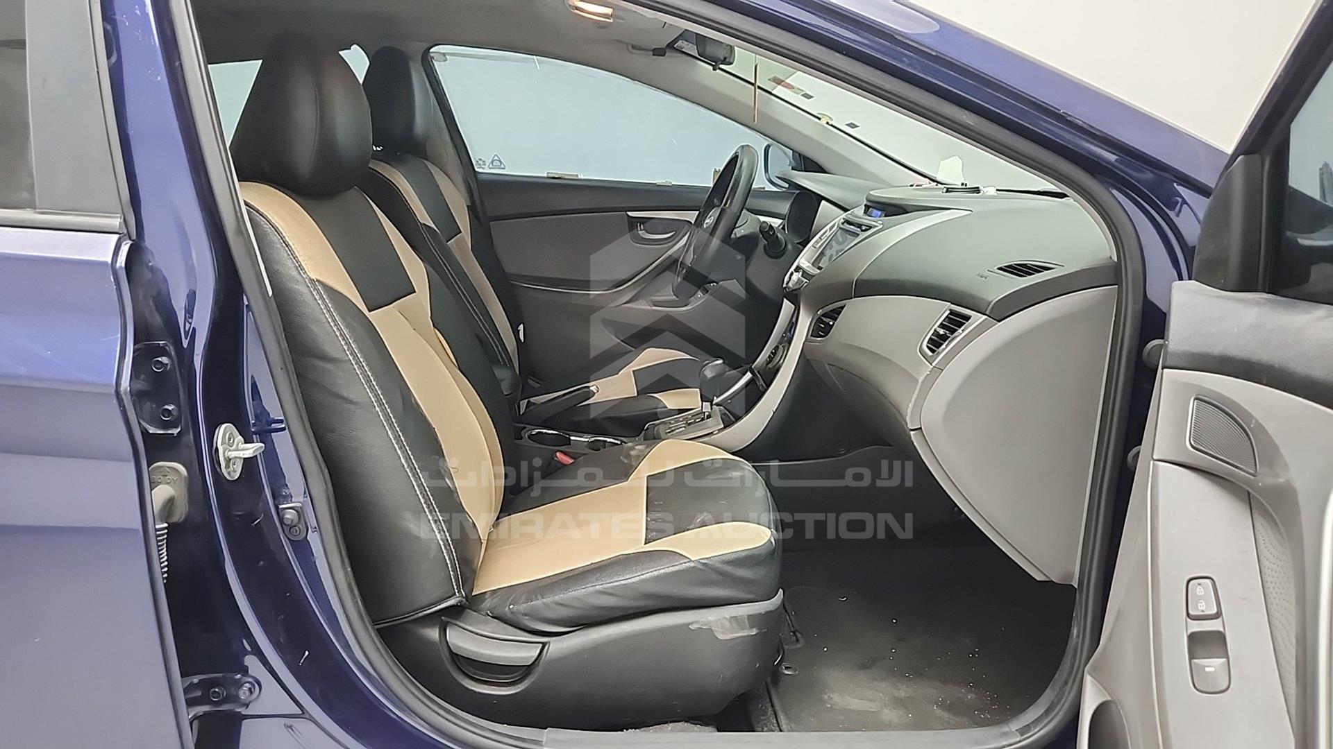 2013 HYUNDAI ELANTRA VIN: 5NPDH4AE2DH290875