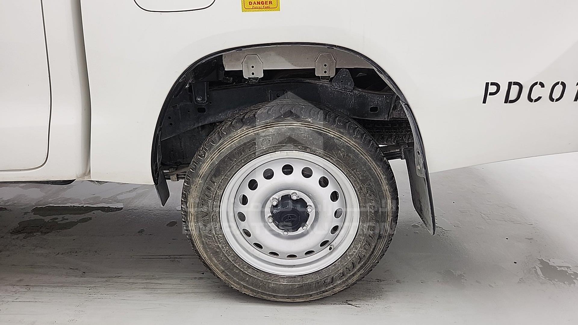 2023 TOYOTA HILUX VIN: MR0DB9CD2P5161754
