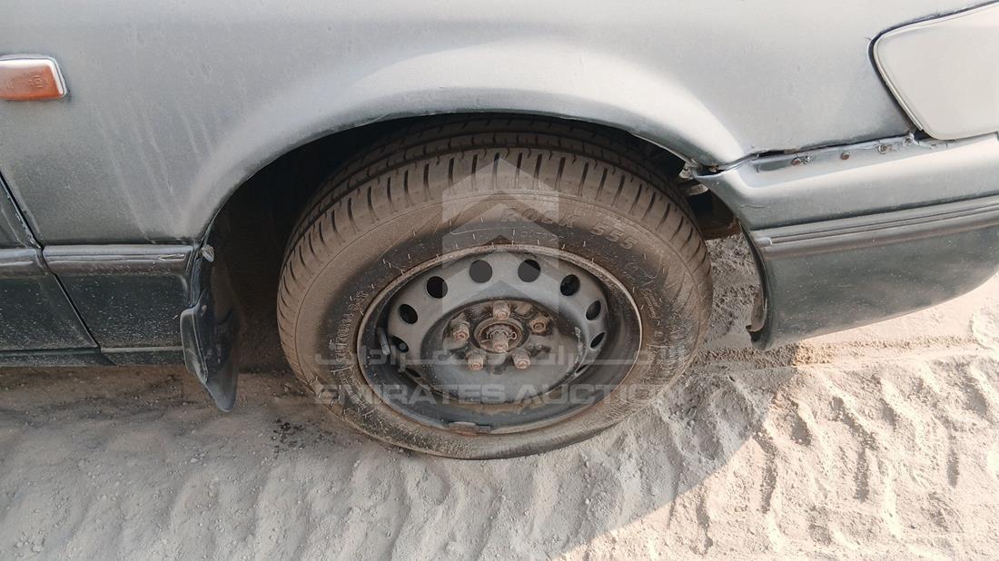 1999 Toyota Camry — Front Right Tyre — Photo 31