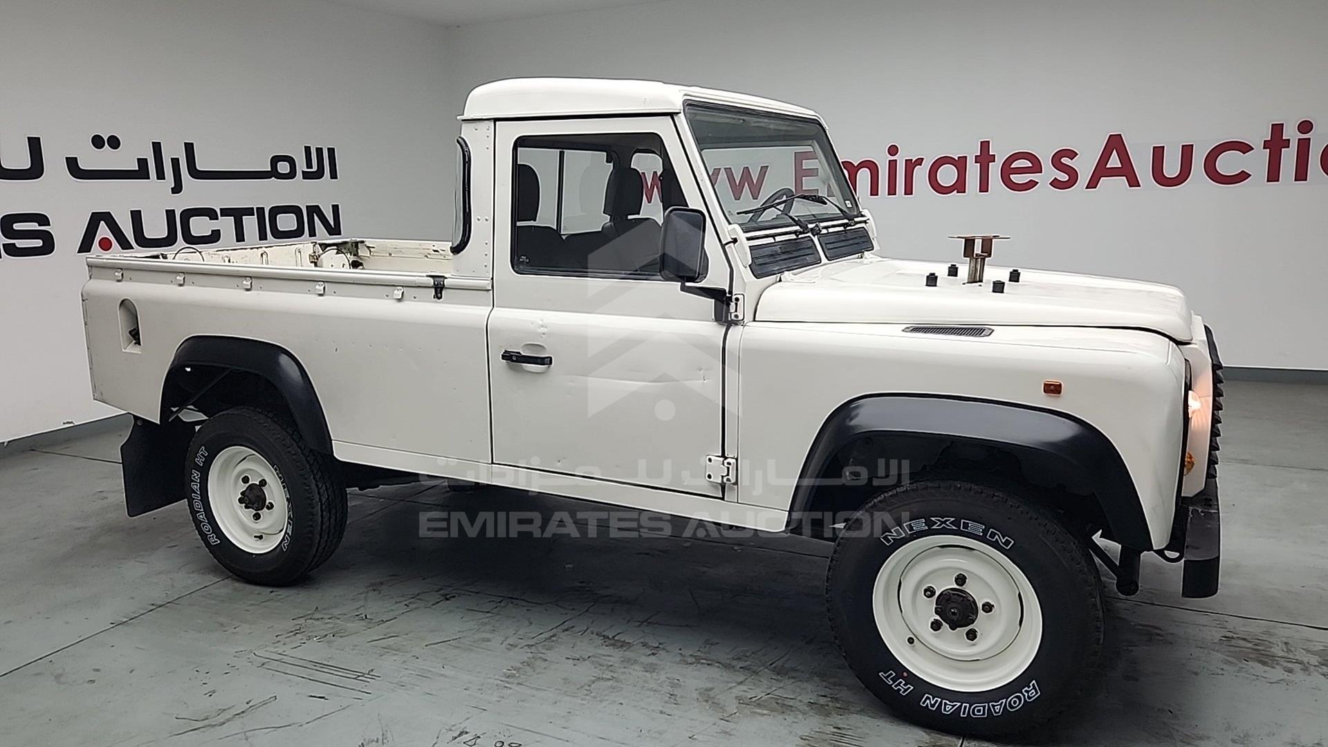 1994 LAND ROVER DEFENDER VIN: SALLDHAV8MA947261