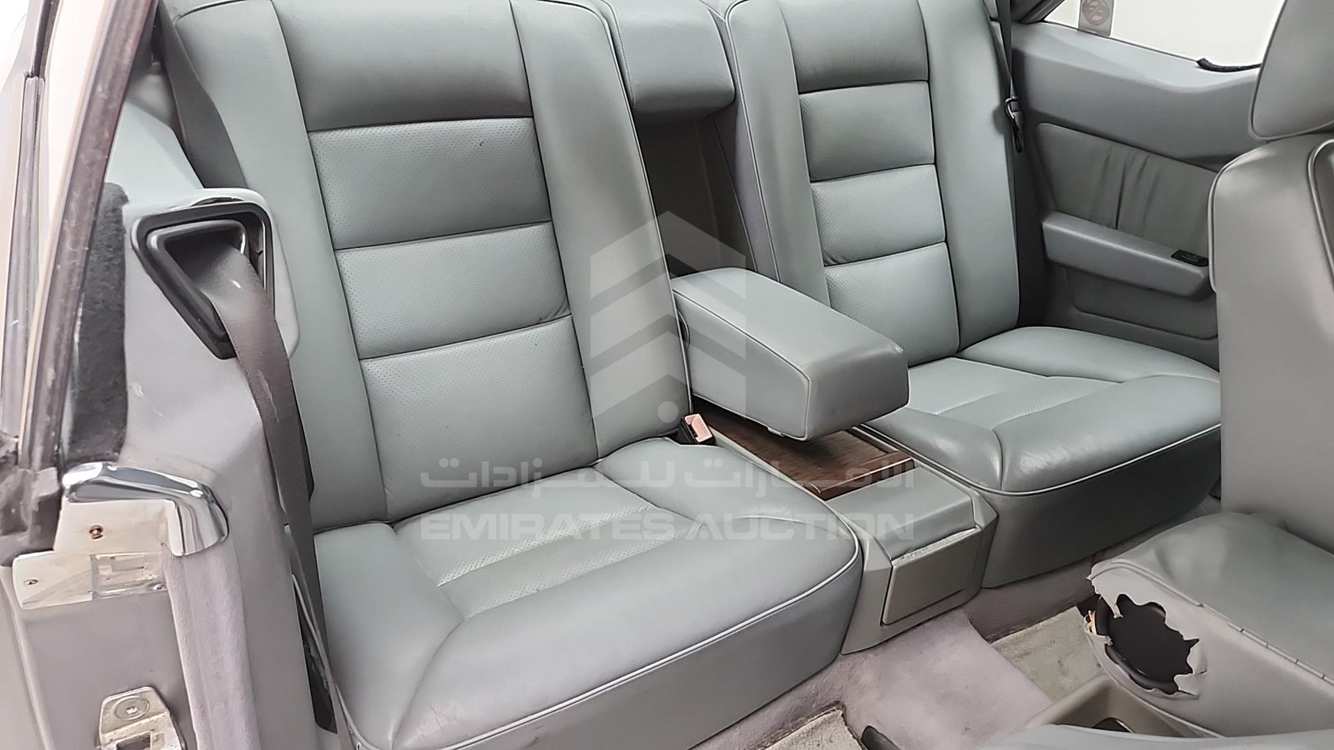 1990 MERCEDES CE 300 VIN: WDBEA51D6LB147139