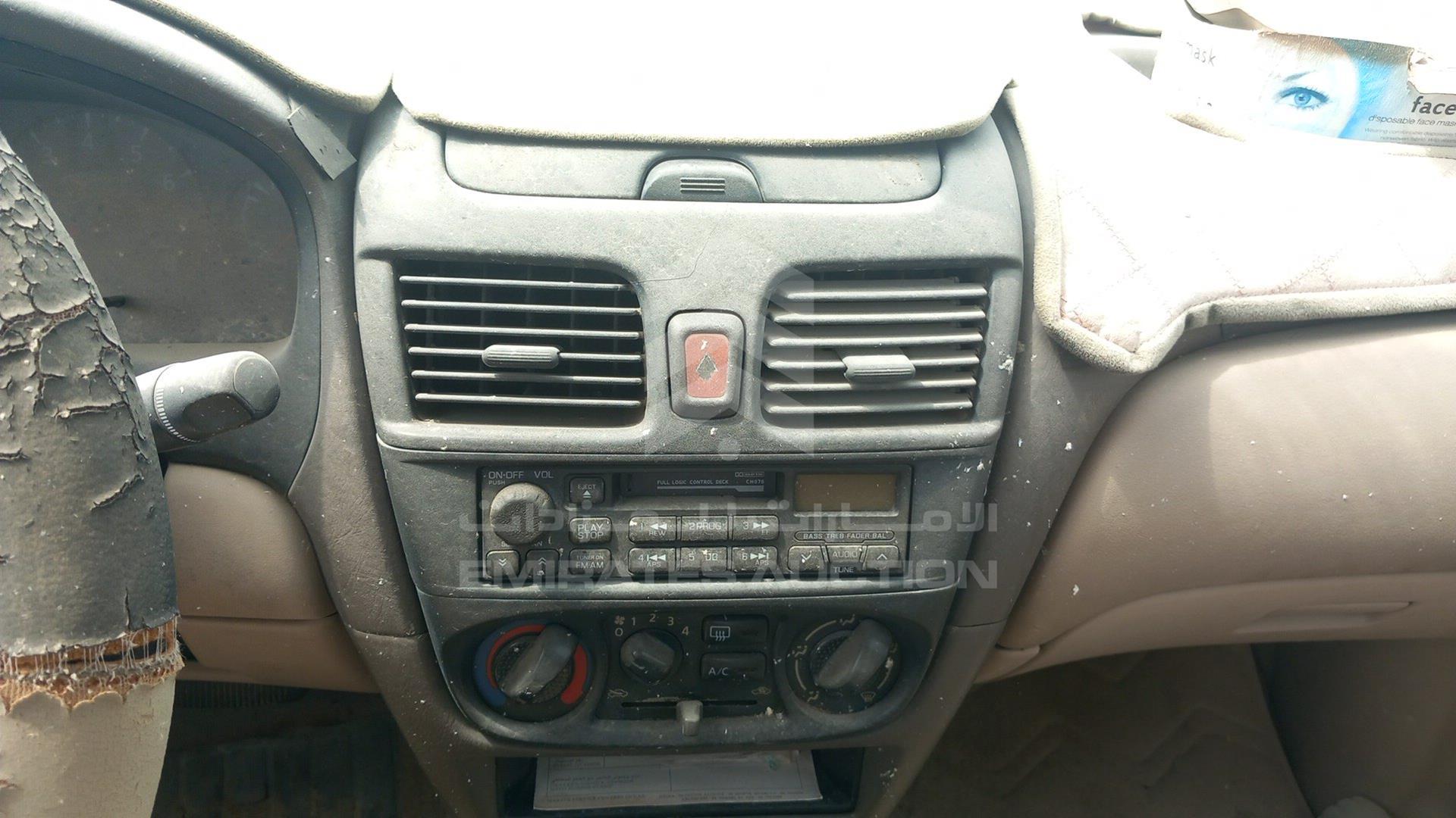 2003 NISSAN SUNNY VIN: JN1BN61C13W002561