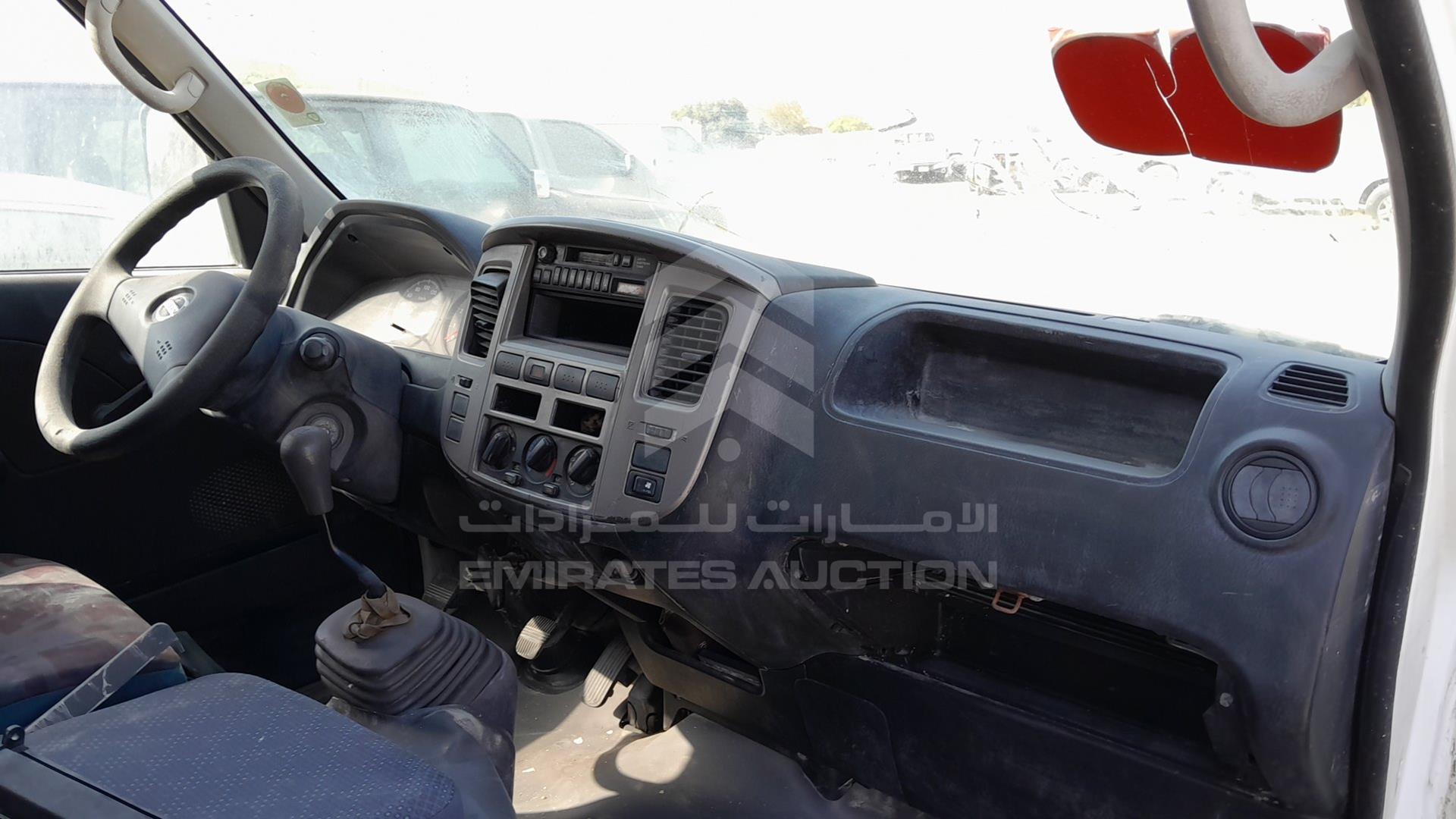 2008 NISSAN URVAN VIN: JN6AE54S08X000370