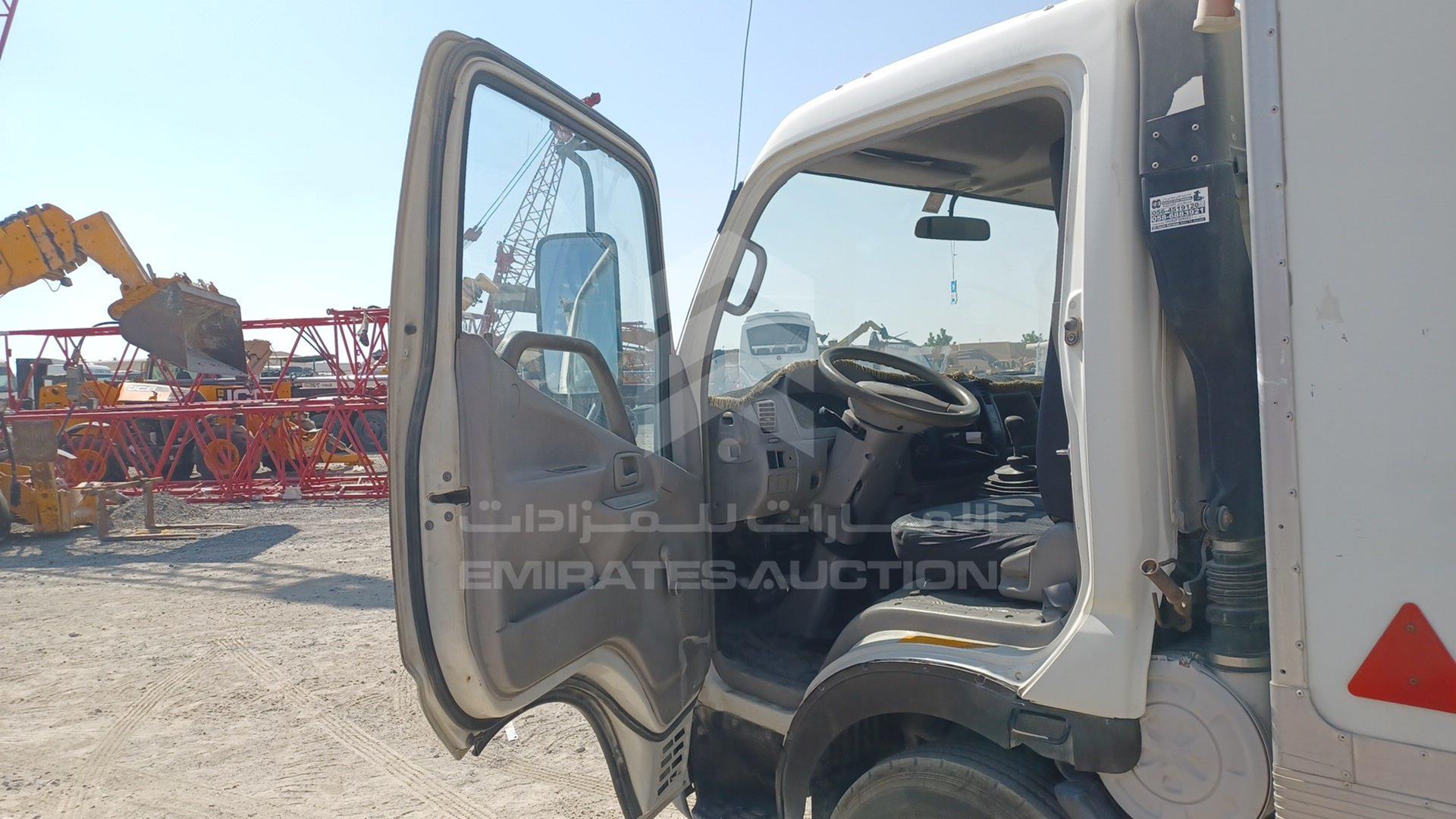 2009 HINO --- VIN: JHFYJ20H89K001129