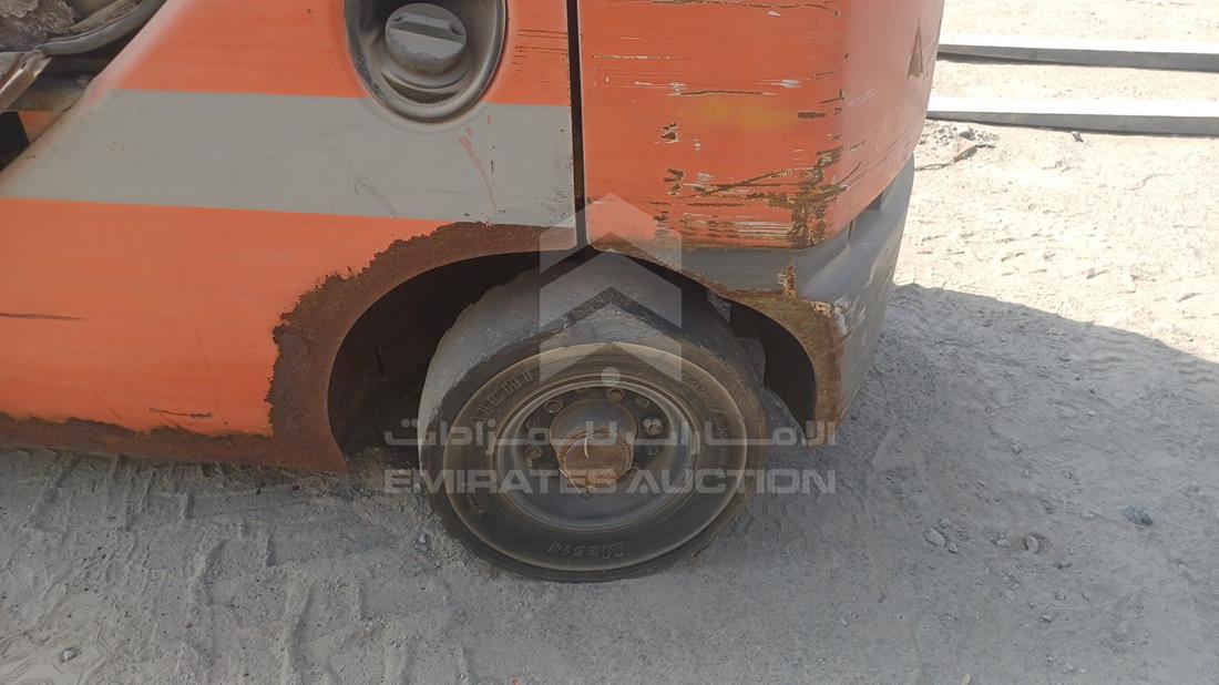 تويوتا 2019 — الإطار الخلفي الأيسر — صورة 29
