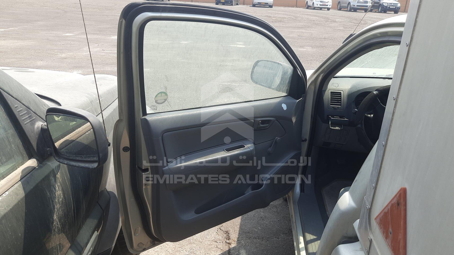 2010 TOYOTA HILUX VIN: MR0CX12G8A0047434