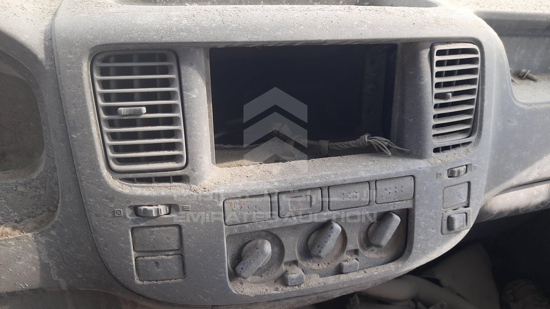 2004 NISSAN URVAN VIN: JN6FE52S94X406652