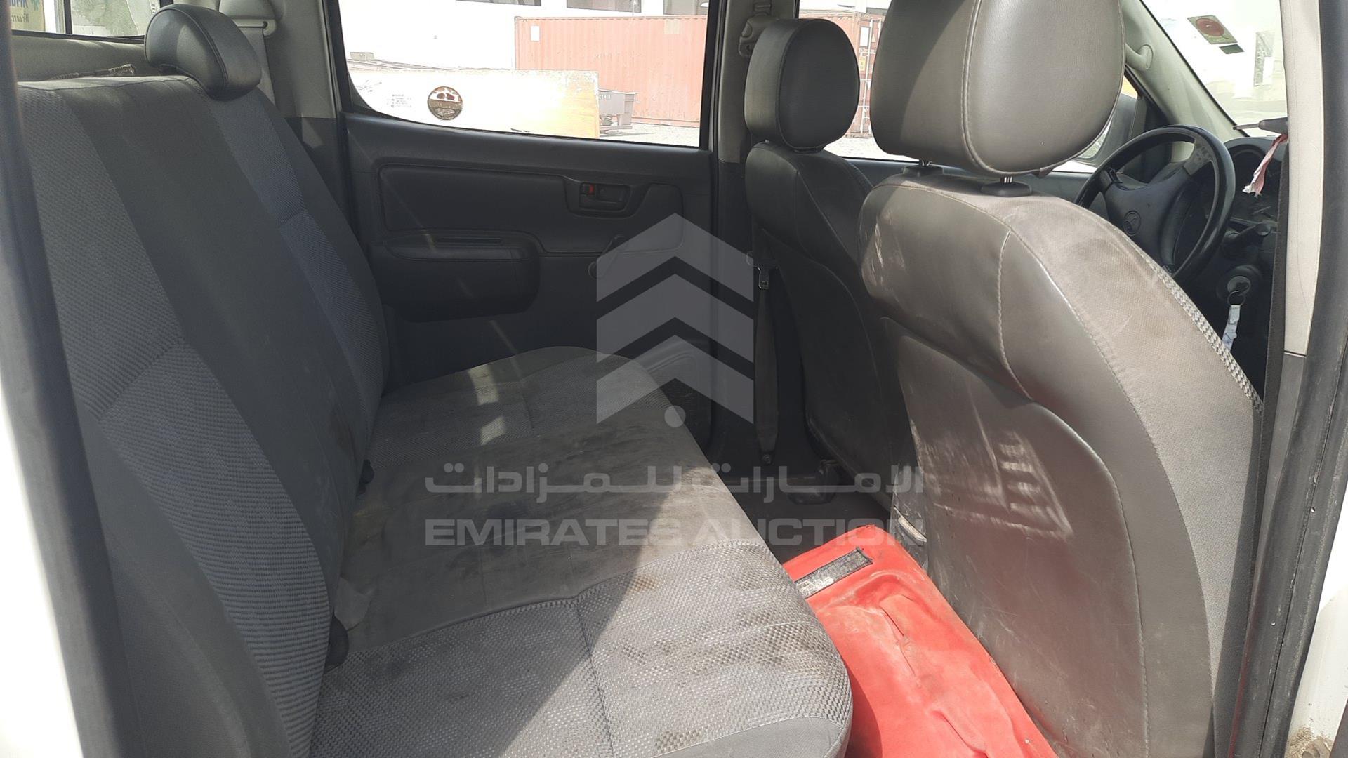 2014 TOYOTA HILUX VIN: MR0FX22G3E1396570