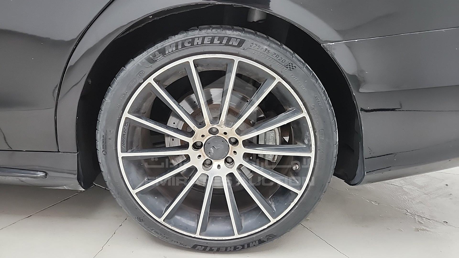 2015 MERCEDES S 550 VIN: WDDUG8CBXFA089710