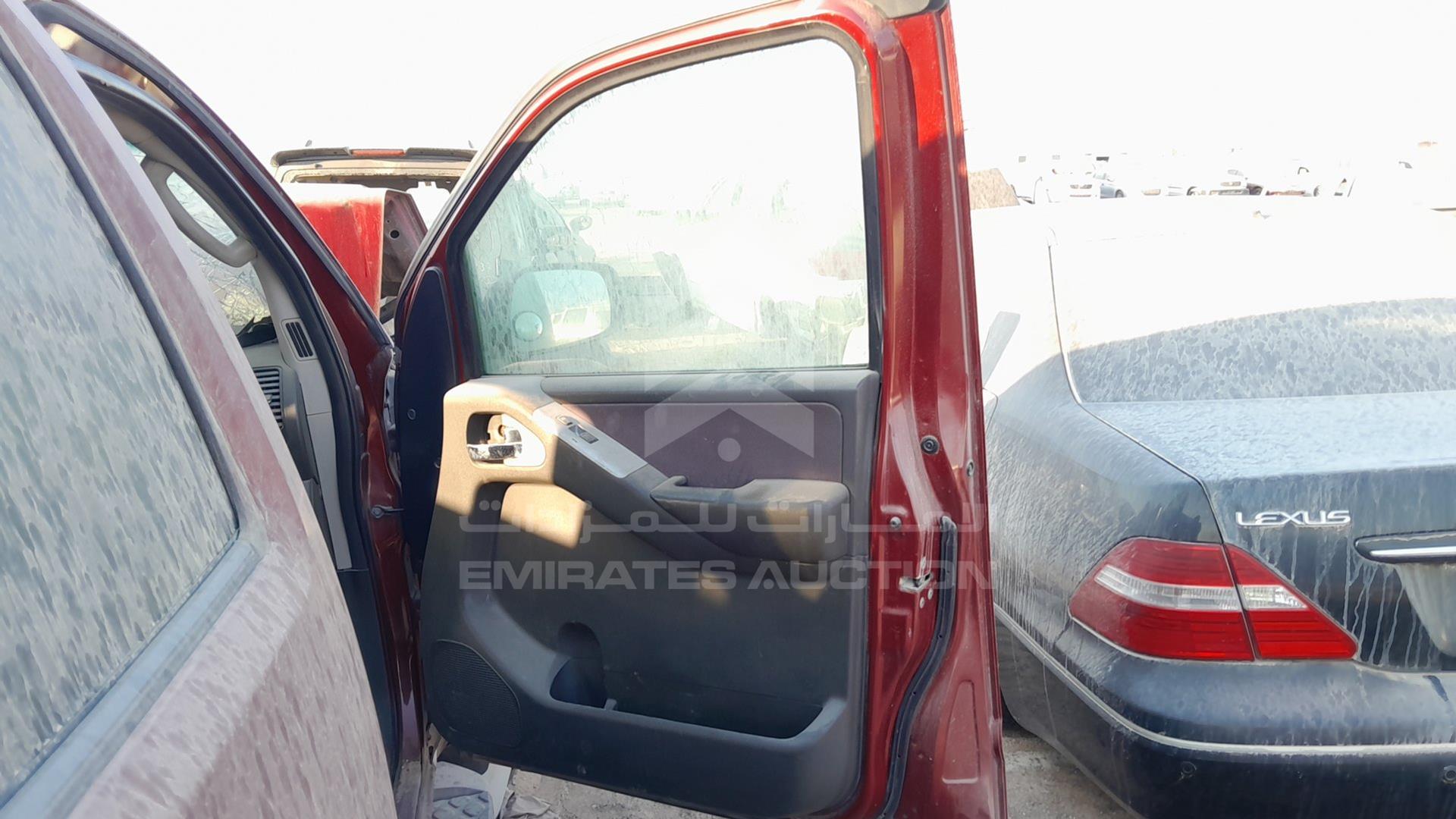 2005 NISSAN PATHFINDER VIN: 5N1AR18W75C729123