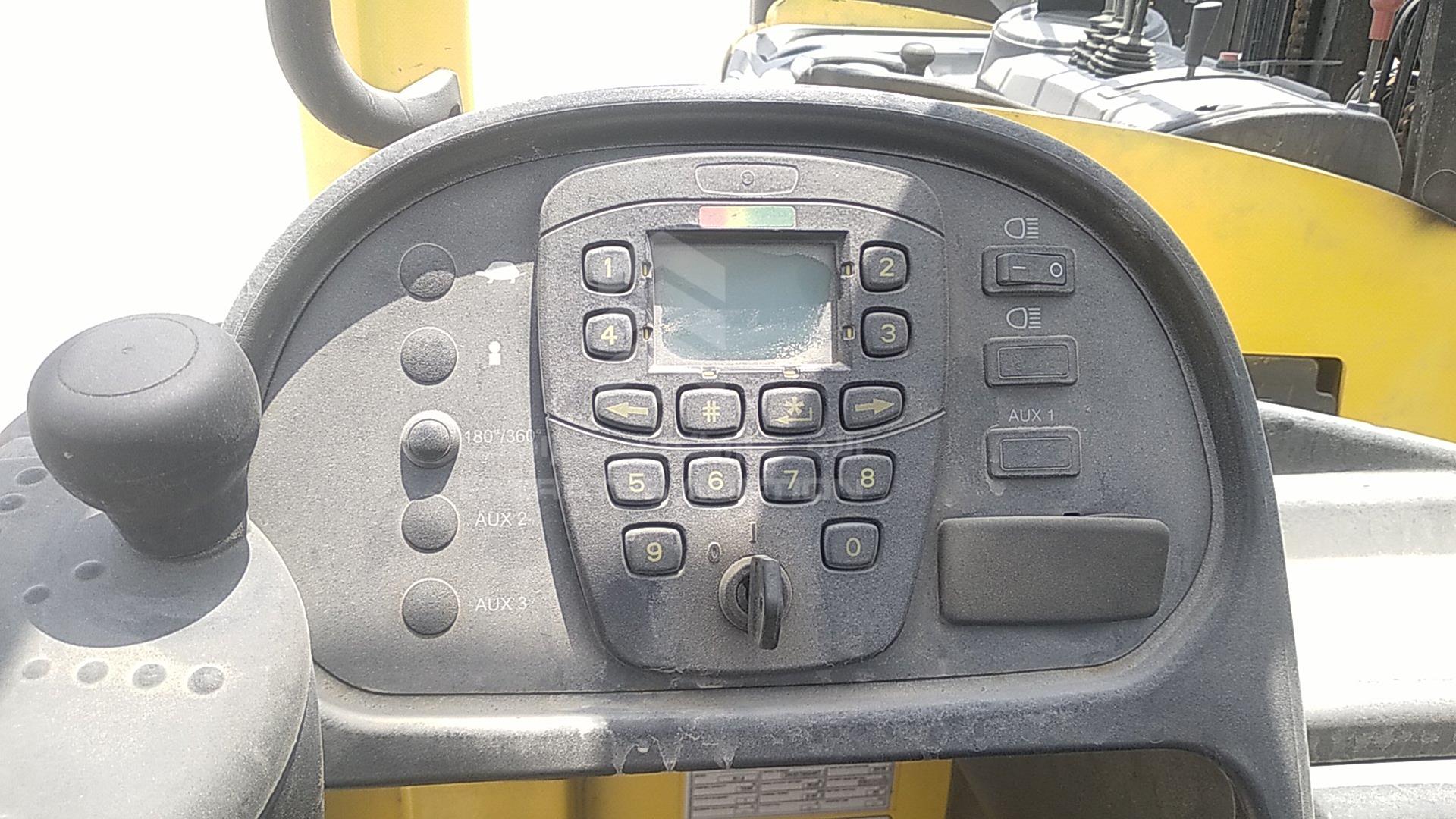 0 HYSTER --- VIN: D435T06549T