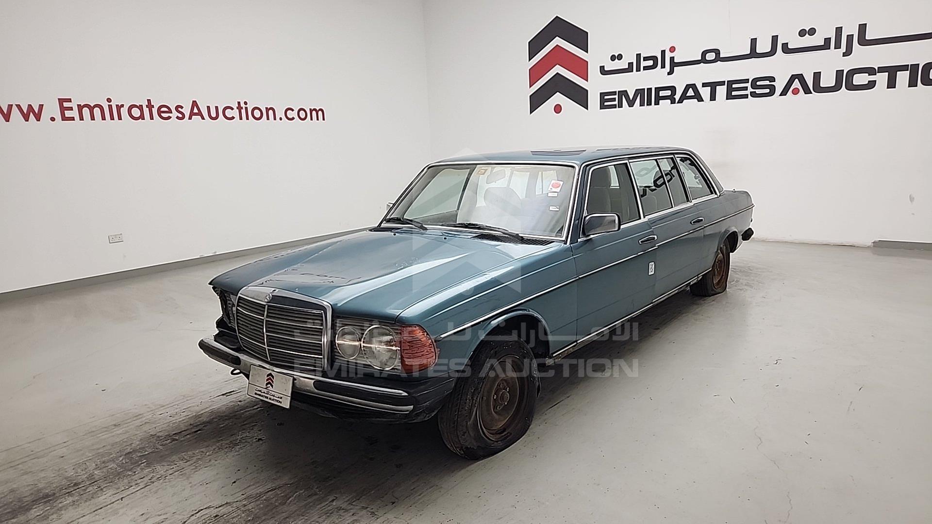 1981 MERCEDES 250 VIN: WDB12302810105896