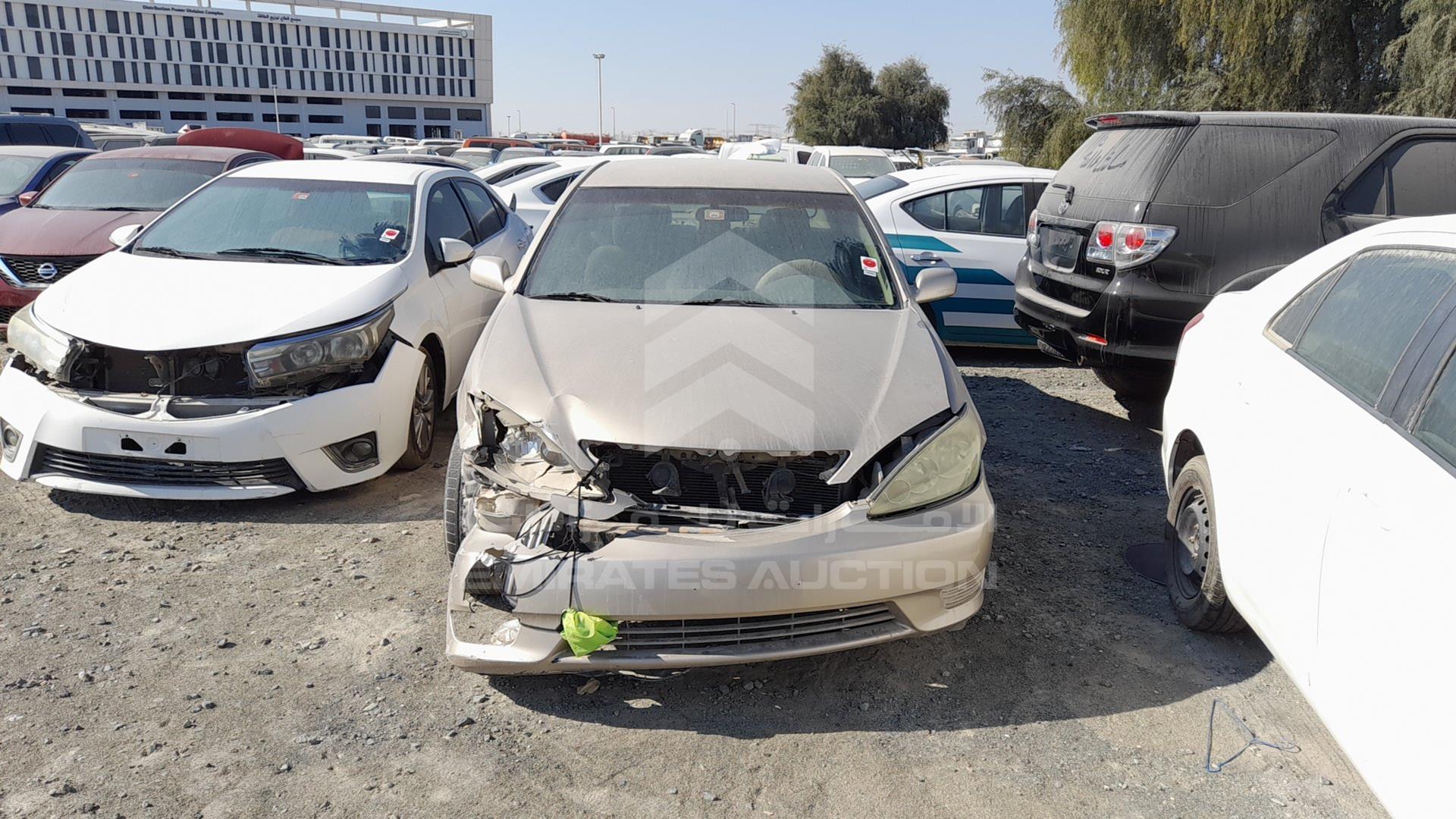 2005 TOYOTA CAMRY VIN: 4T1BE32K45U075208