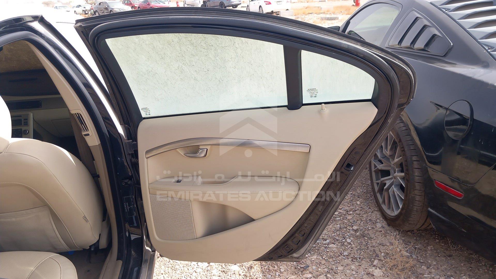 2011 VOLVO S 80 VIN: YV1AS6052B1138286