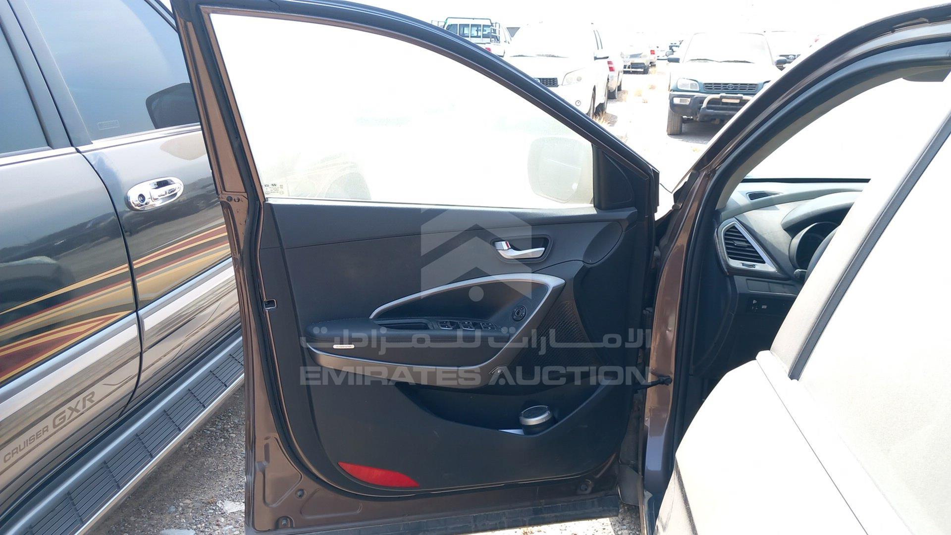 2014 HYUNDAI SANTA FE VIN: KMHST81C1EU248387