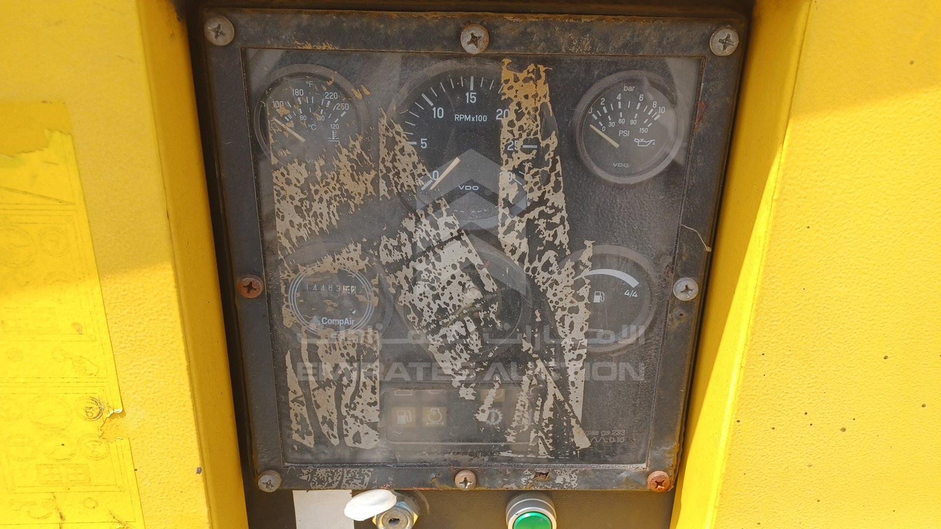 2007 AIR COMPRESSOR --- VIN: WCA1N043571190004