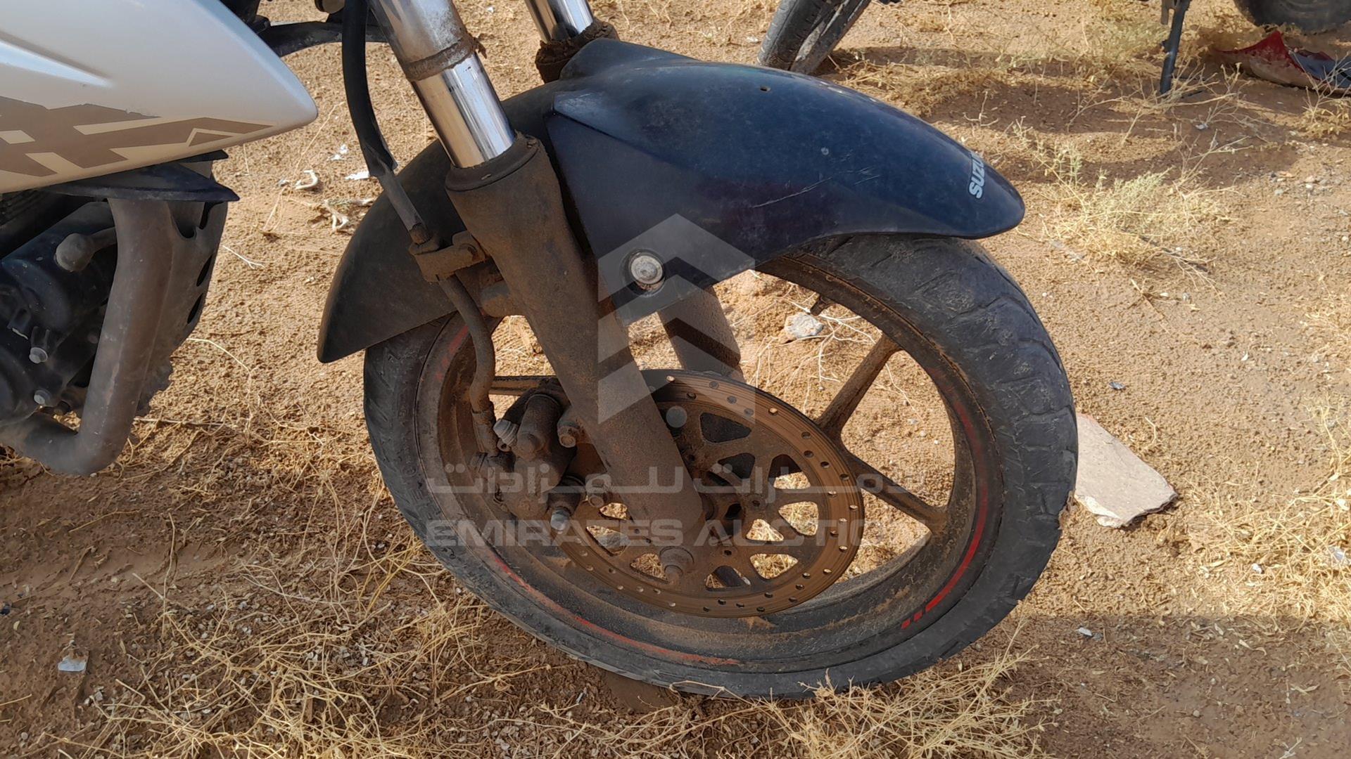 2020 SUZUKI MOTORBIKE VIN: MB8ED13B2L8100212