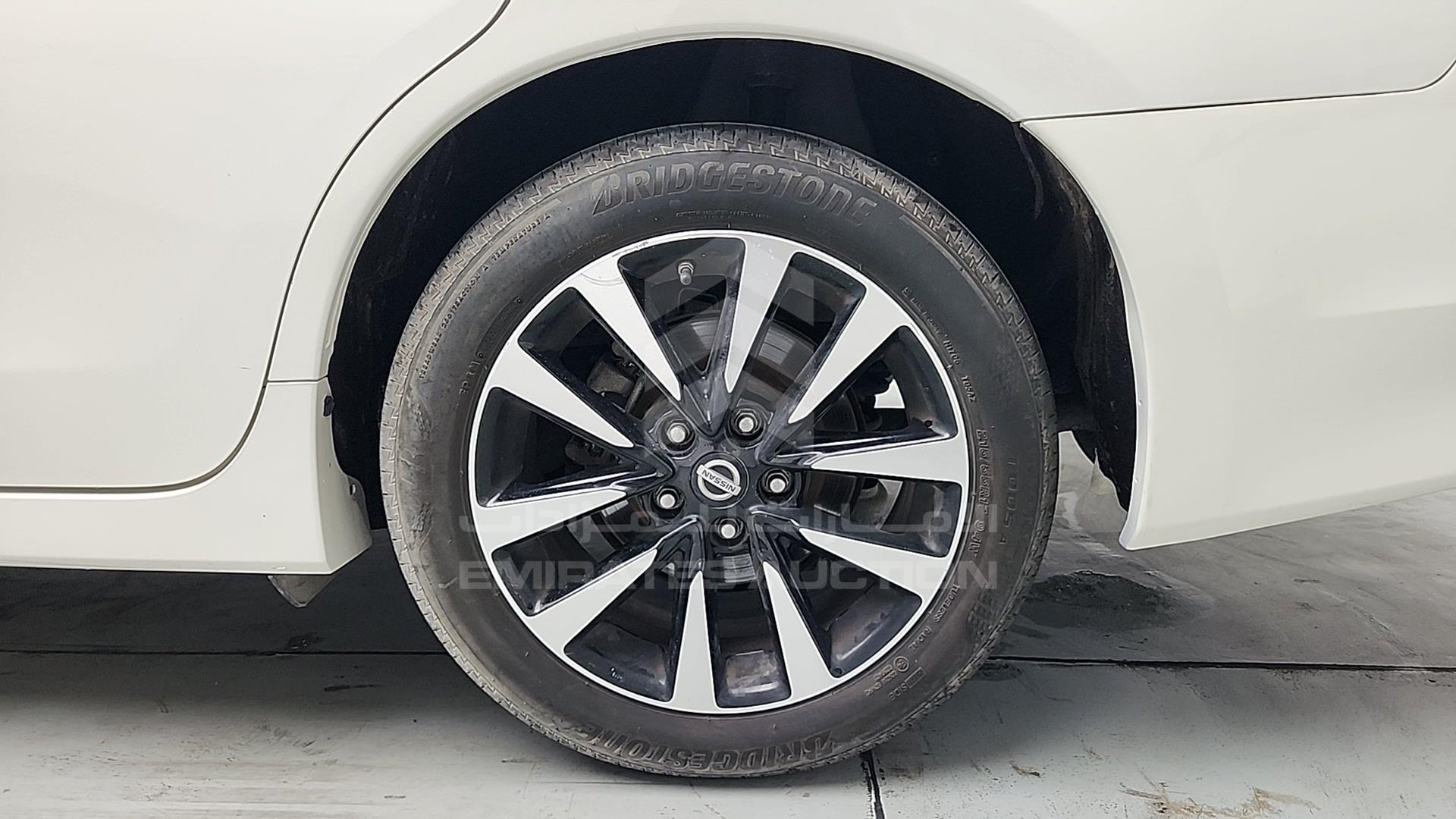 2018 NISSAN ALTIMA VIN: 1N4AL3A92JC293206