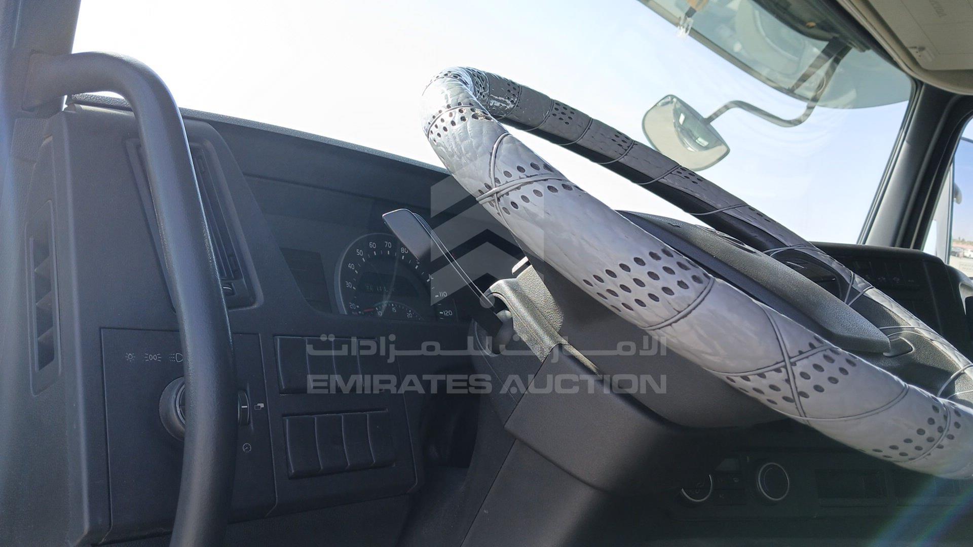 2015 VOLVO FMX 370 VIN: YV2XM30D3FA772265