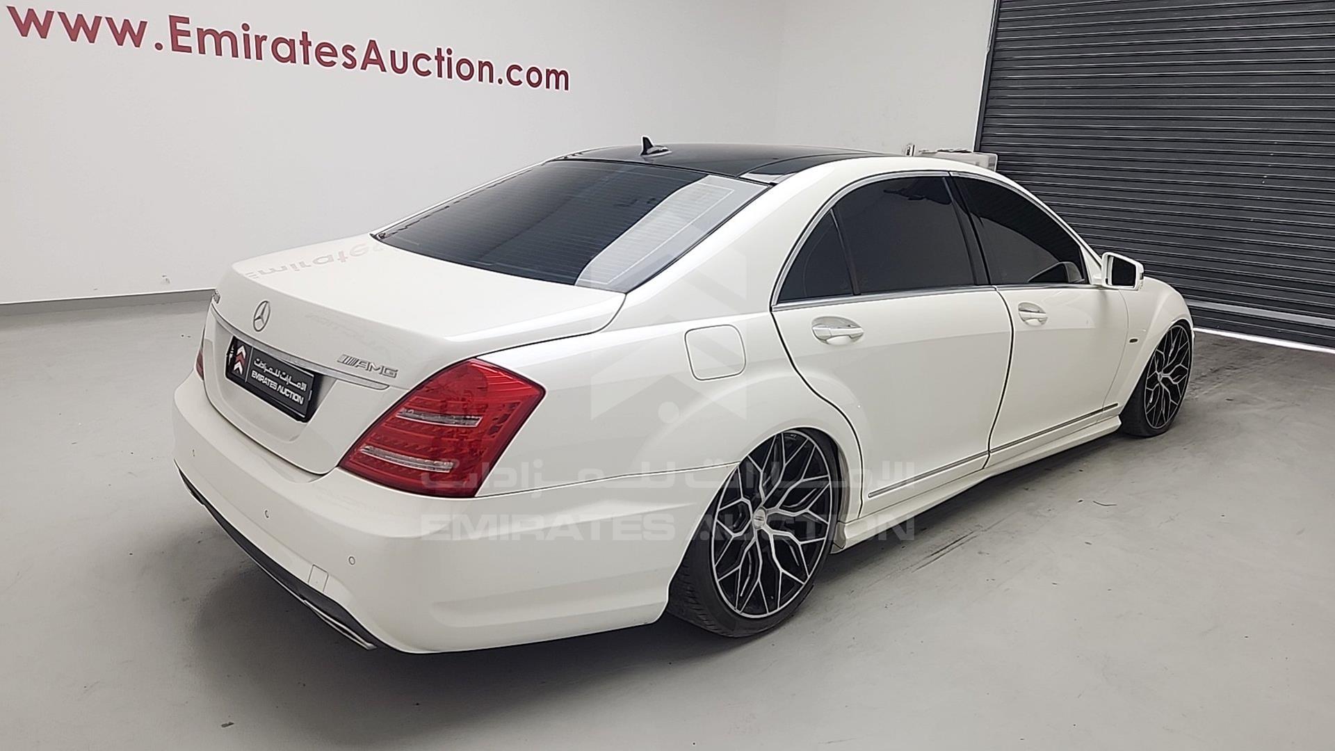 2011 MERCEDES S 350 VIN: WDDNG5HB5BA392674
