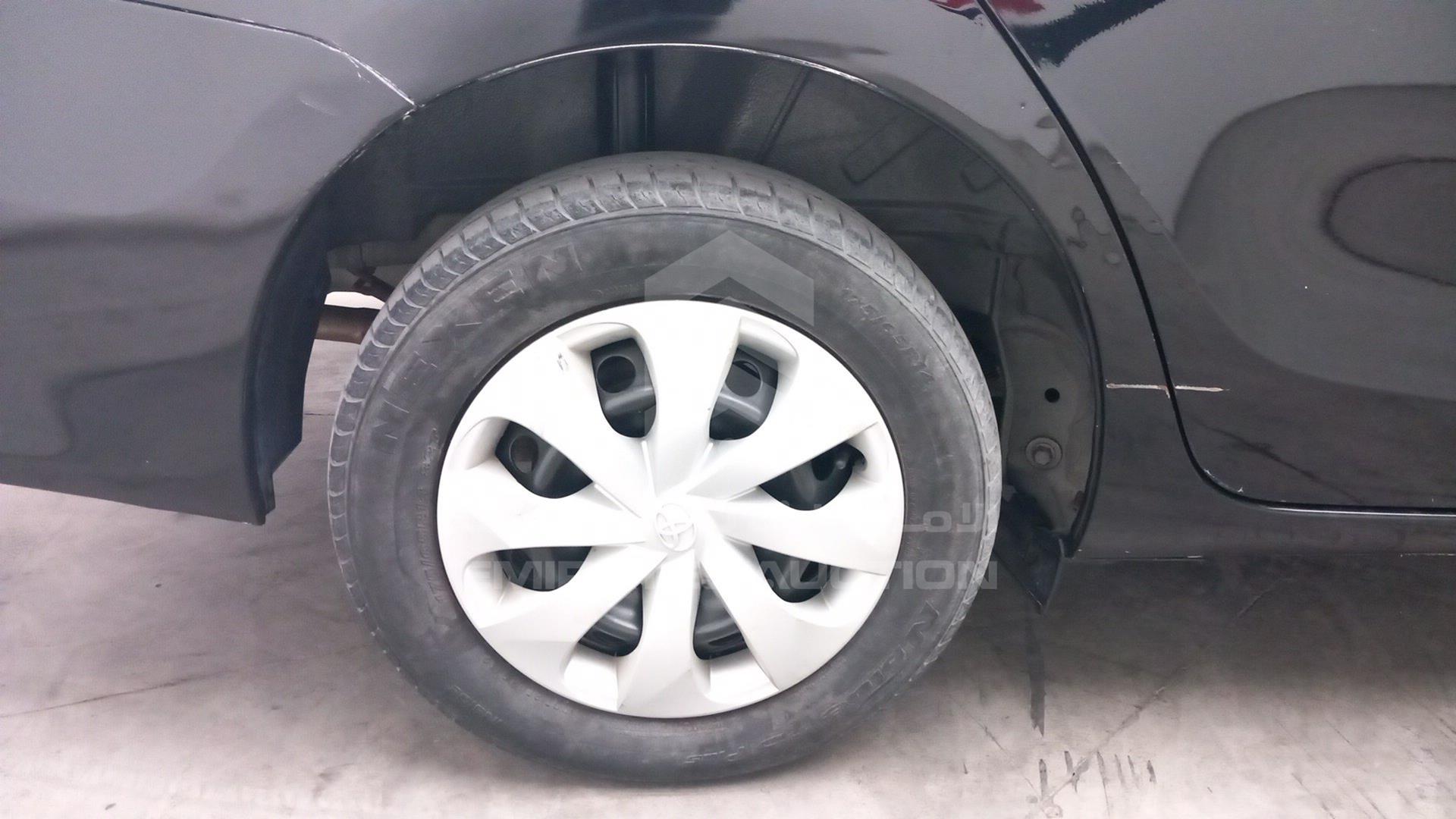 2015 TOYOTA YARIS VIN: MHFBT9F33F6038516