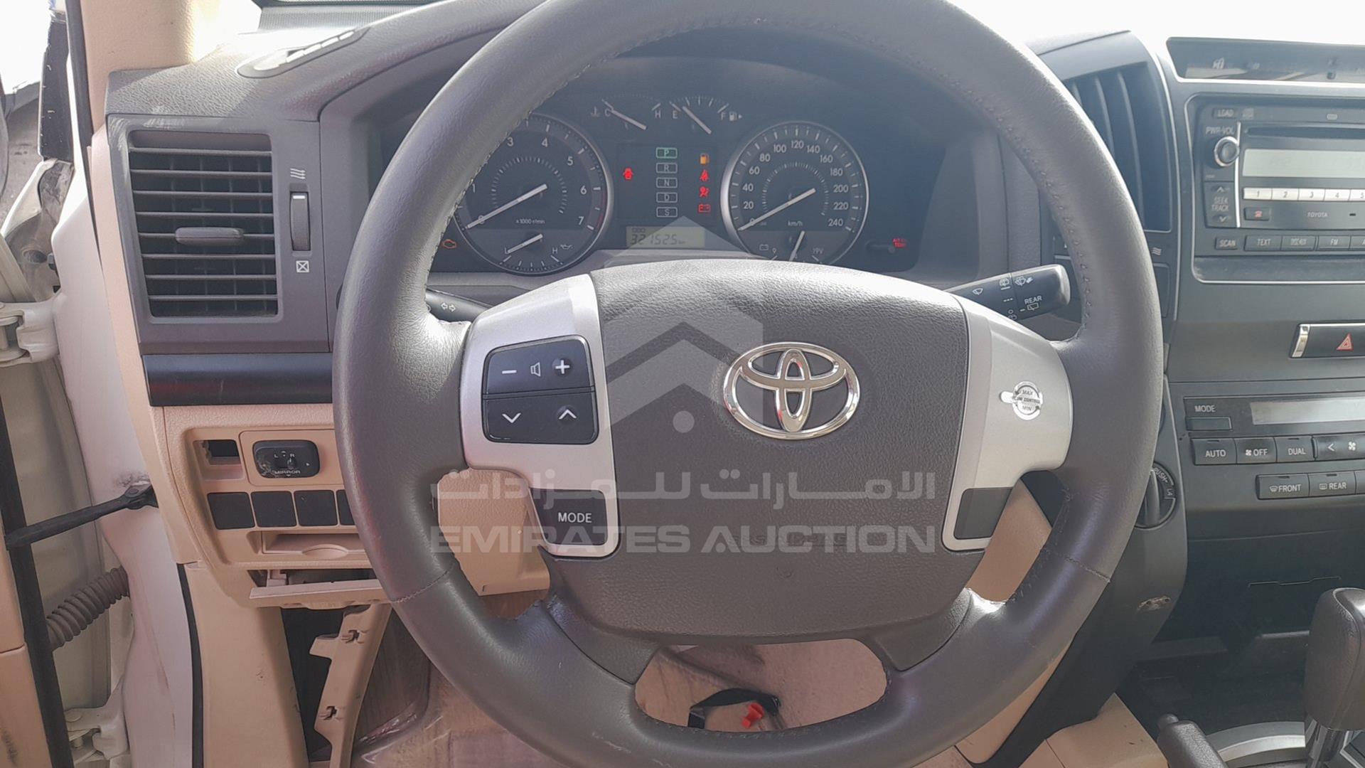 2013 TOYOTA LAND CRUISER VIN: JTMDU09J9D4063128